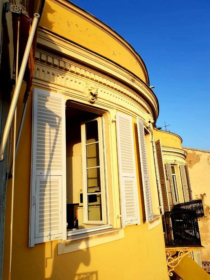 Ancient Italian Palace Nisa Exterior foto